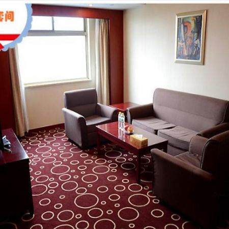 Beijing Spring Hotel 外观 照片