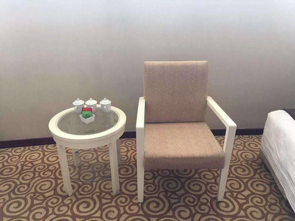 Beijing Spring Hotel 外观 照片
